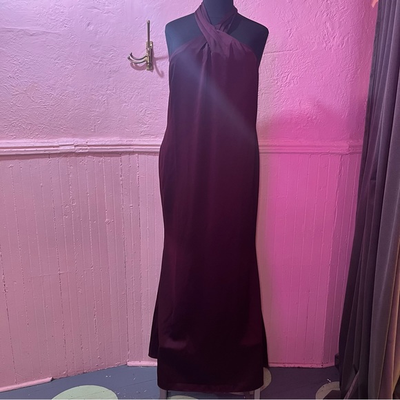 SOLD BHLDN NWT Ruby Twist Halter Satin Gown Plus Size 22 Dark Berry Bridesmaid - Picture 6 of 16
